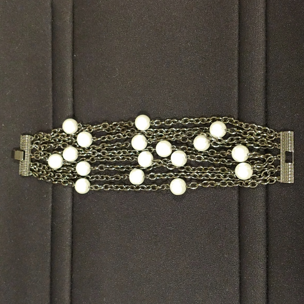 Pearl Tone and black chain bracelet